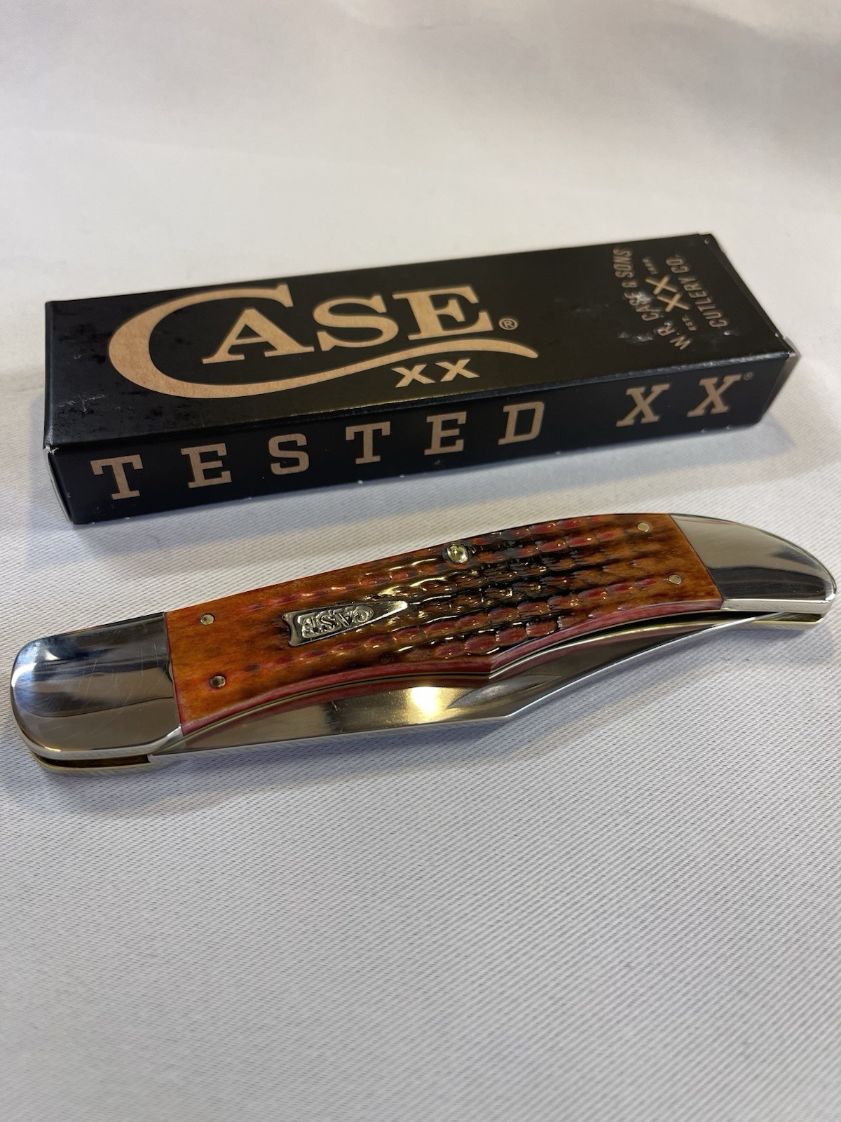 Case XX  Burnt Bacon Bone Folding Hunter No. 44553 