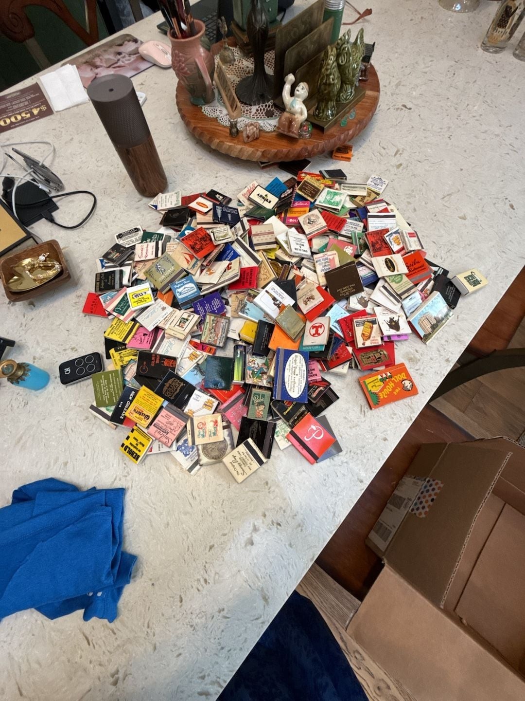 Over 200 VTG Matchbook Collection Lot Hotels Restaurants Ads Over 200 VTG Matchbook Collection Lot Hotels Restaurants Ads
