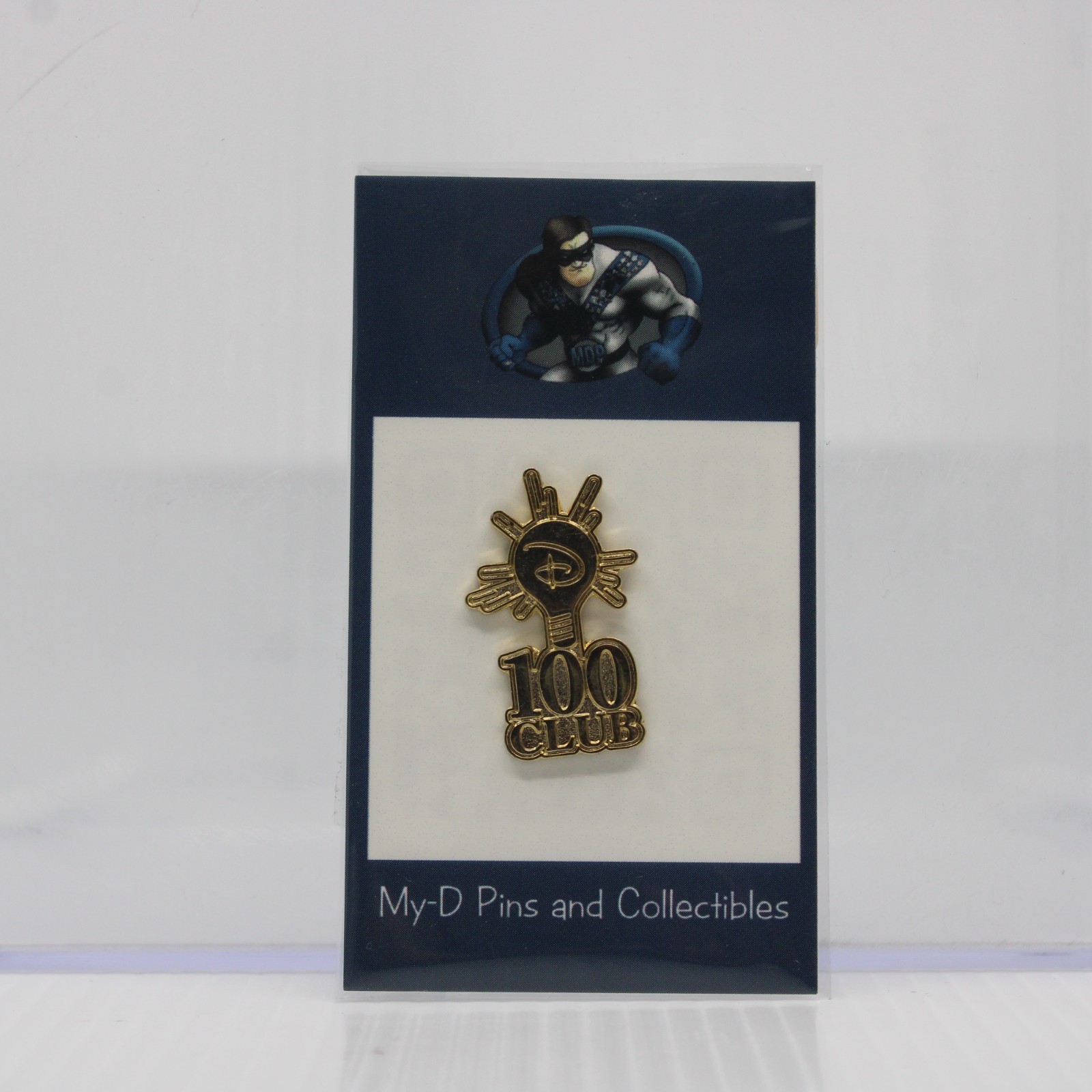 C2 Disney Parks Pin Cast member Exclusive 100 Club Award