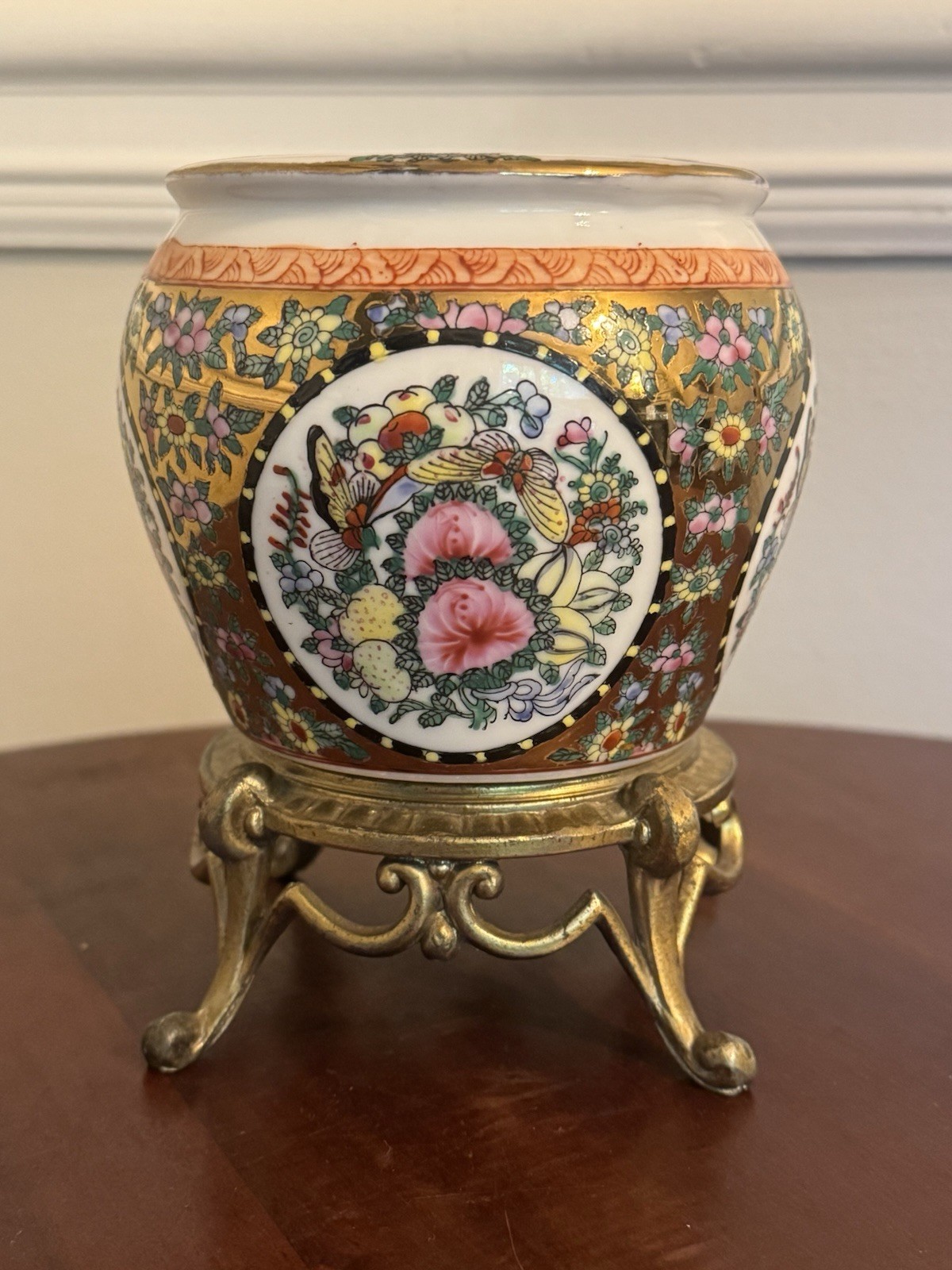 1970s  Chinese Famille Rose Medallion porcelain planter, gilded cast-metal stand