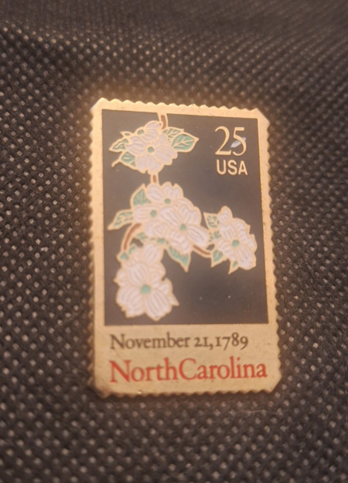 Winco International North Carolina Stamp Pinback    e9721CXX