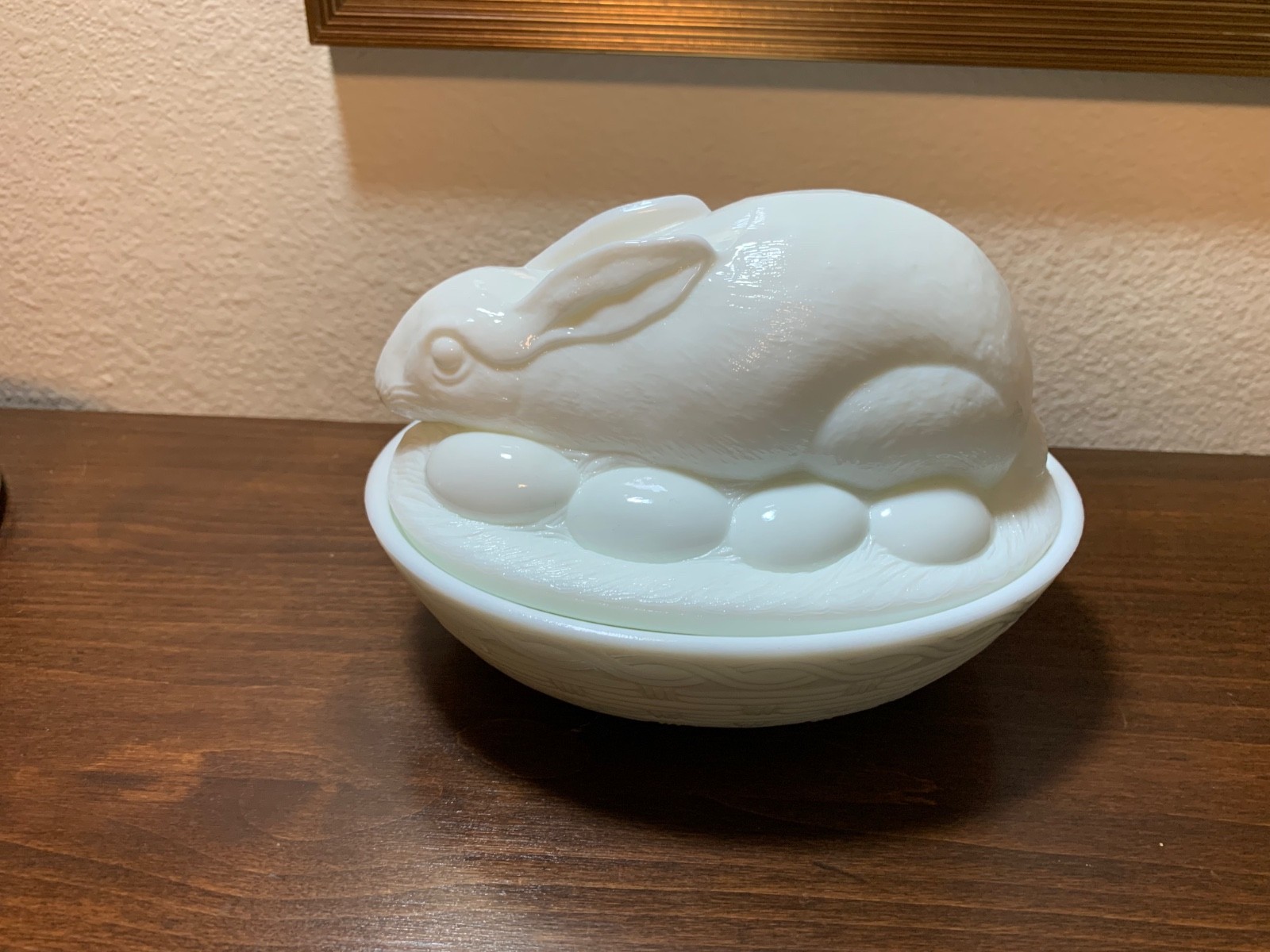 VTG WESTMORLAND WHITE MILKGLASS EASTER EGG AND BUNNY TRINKET DISH