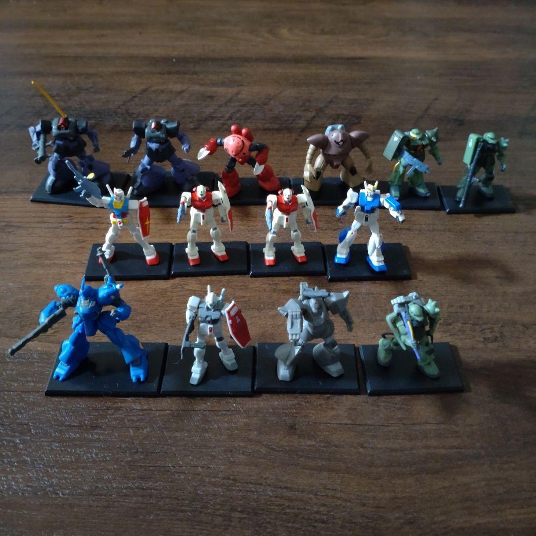 Gundam Goods Bandai Collection 1:400 Scale Figure Set