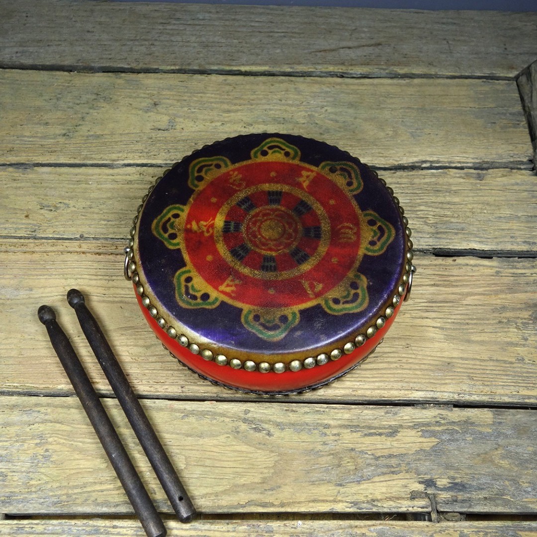 Vintage Hand Painted Cowhide Drum Tibetan Dharma Wheel Decor 25cm Vintage Hand Painted Cowhide Drum Tibetan Dharma Wheel Decor 25cm