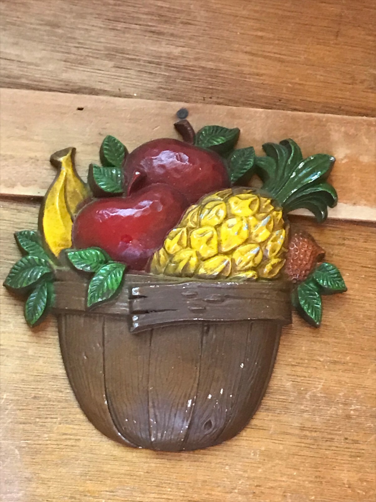 Vintage Sexton Painted Metal Fruit Basket Apples Pineapple Bananas Wall Plaque Vintage Sexton Painted Metal Fruit Basket Apples Pineapple Bananas Wall Plaque