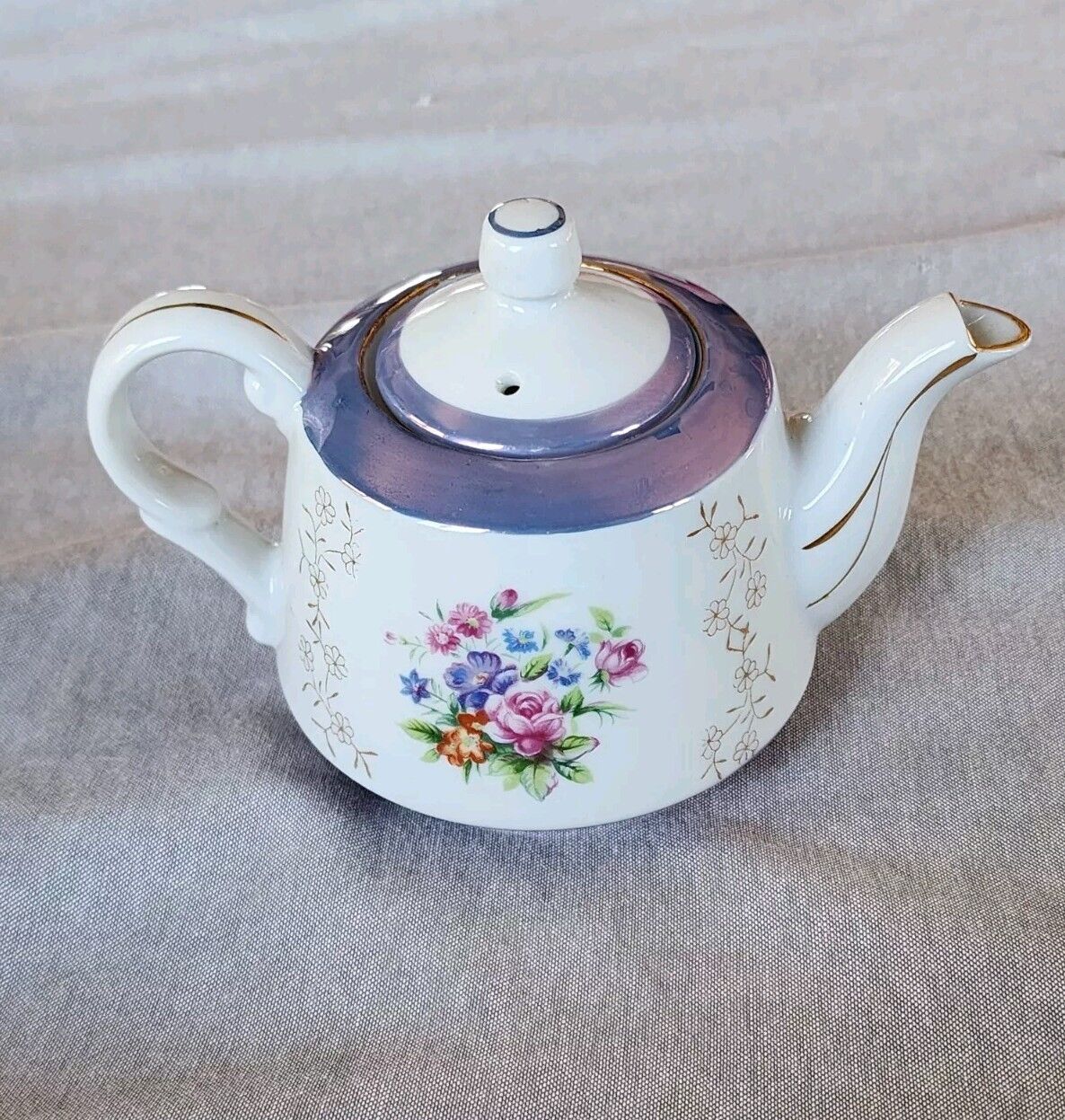 Vintage Armbee San Francisco Made In Japan Floral Gold Trim Little Teapot