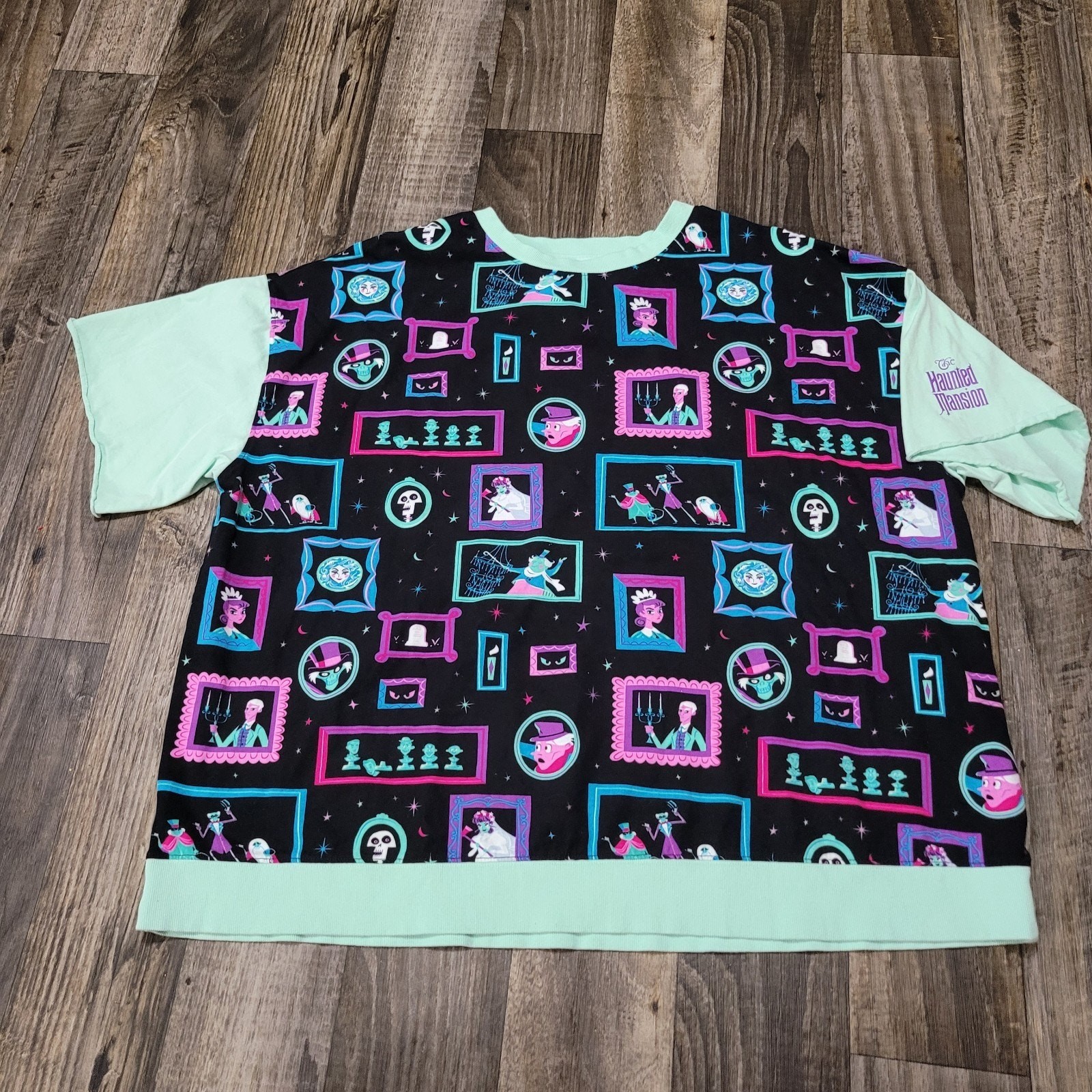 Disney T-Shirt Women's 2X Pink Haunted Mansion Aop Green Purple