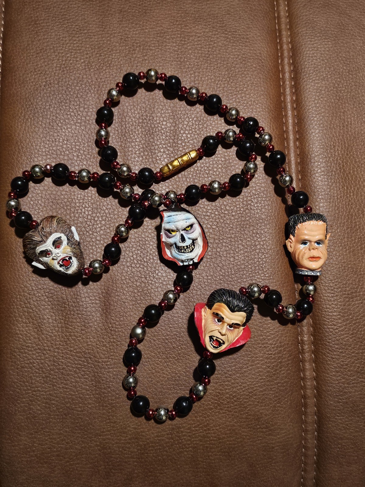 Vtg Horror Classic Monster Beads Mardi Gras Throw Hand Strung Halloween 80s 90s