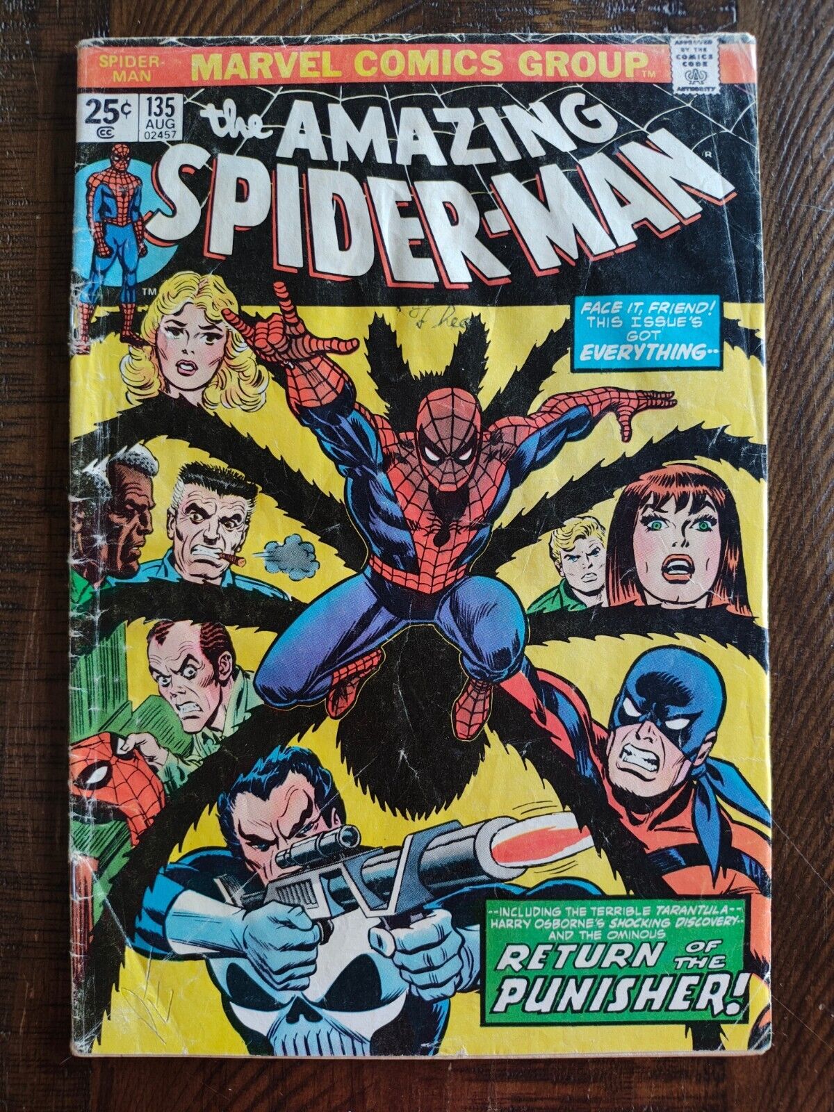 Amazing Spider-Man #135 1974 KEY: 2ND PUNISHER MVS intact 