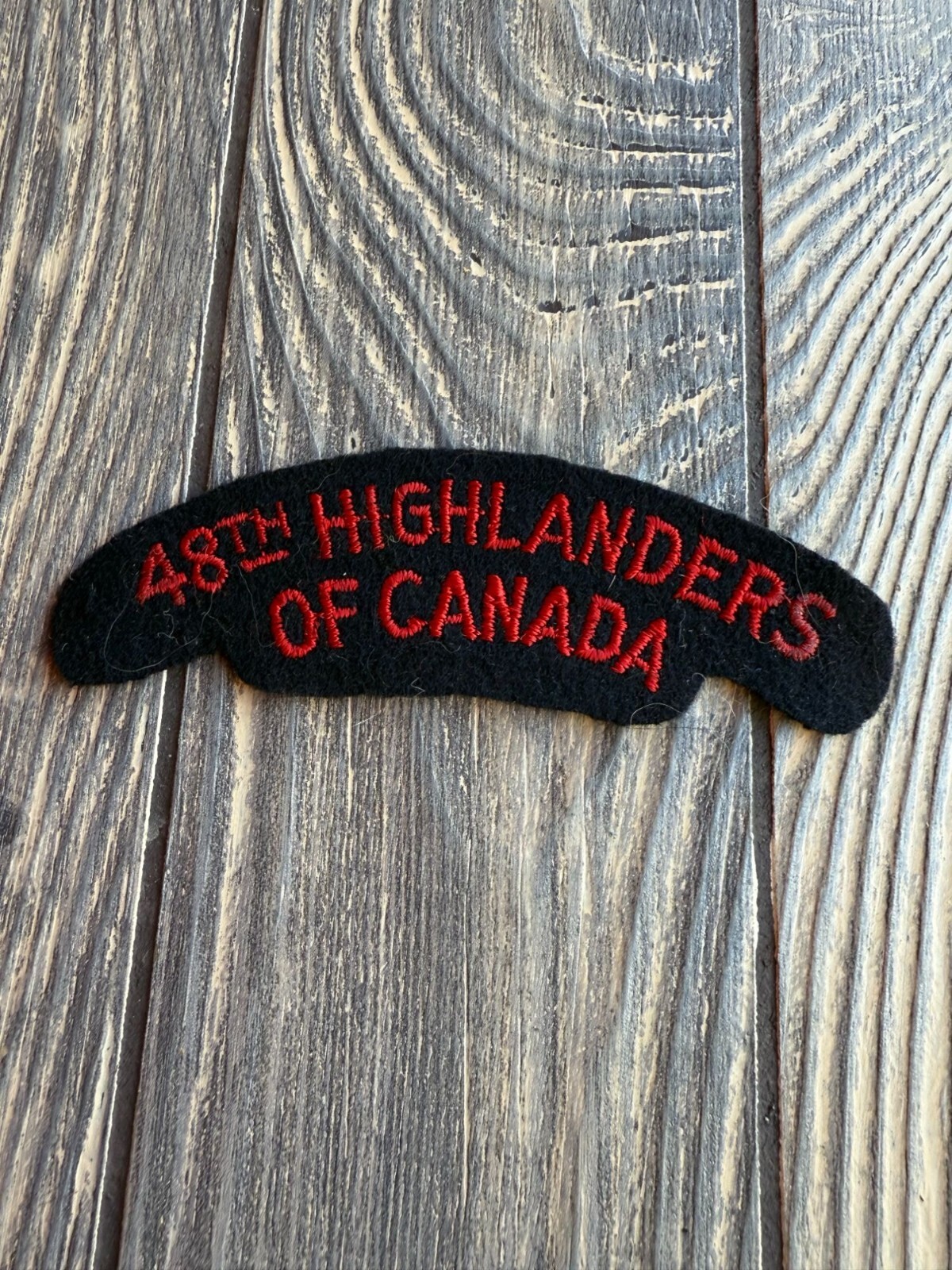 48th Highlanders Of Canada Shoulder Patch Black Felt With Red Embroidery