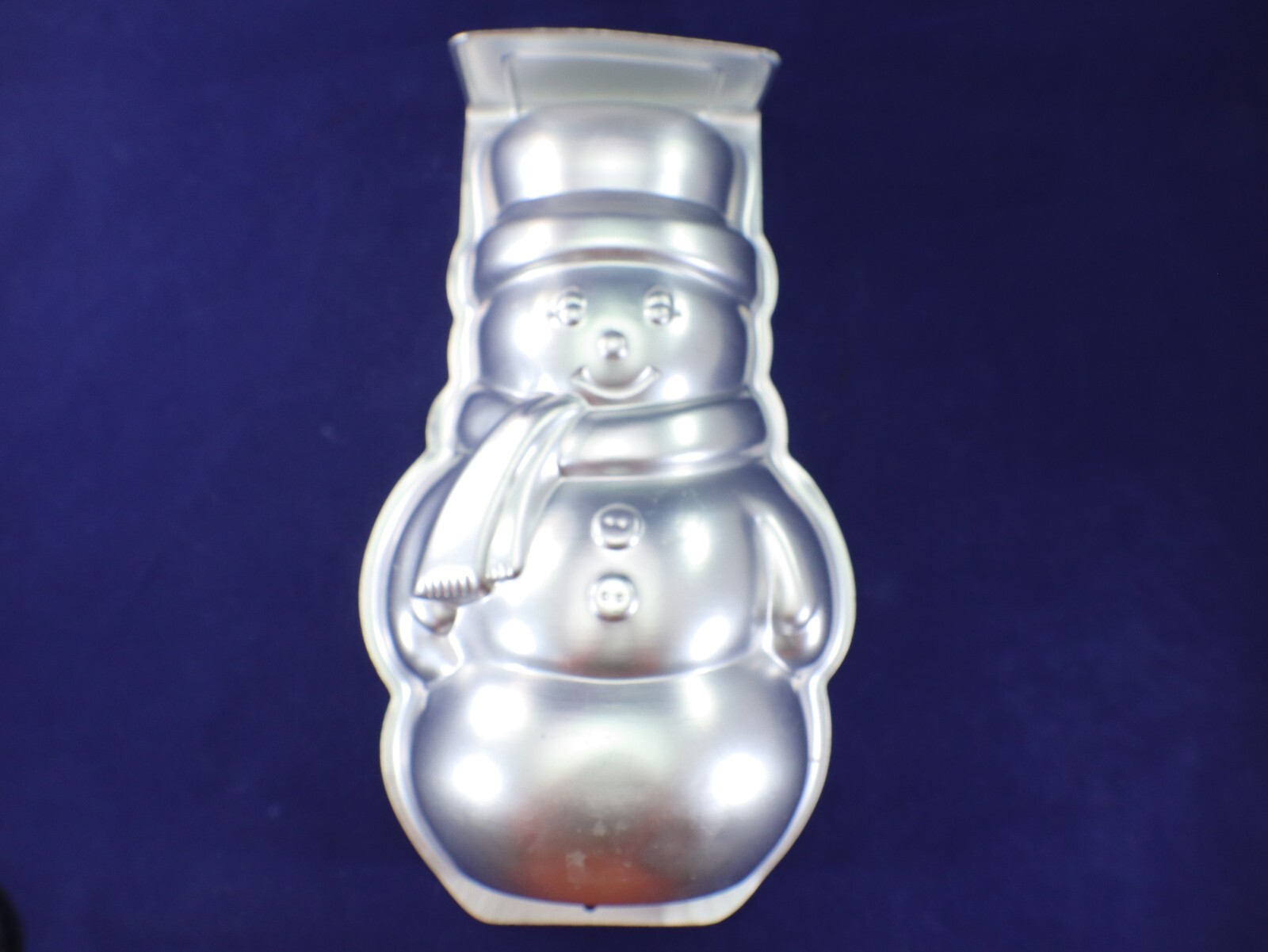 Wilton SNOWMAN 2105-1394 Cake Pan Mold  Aluminum Christmas Winter 1984 Vintage