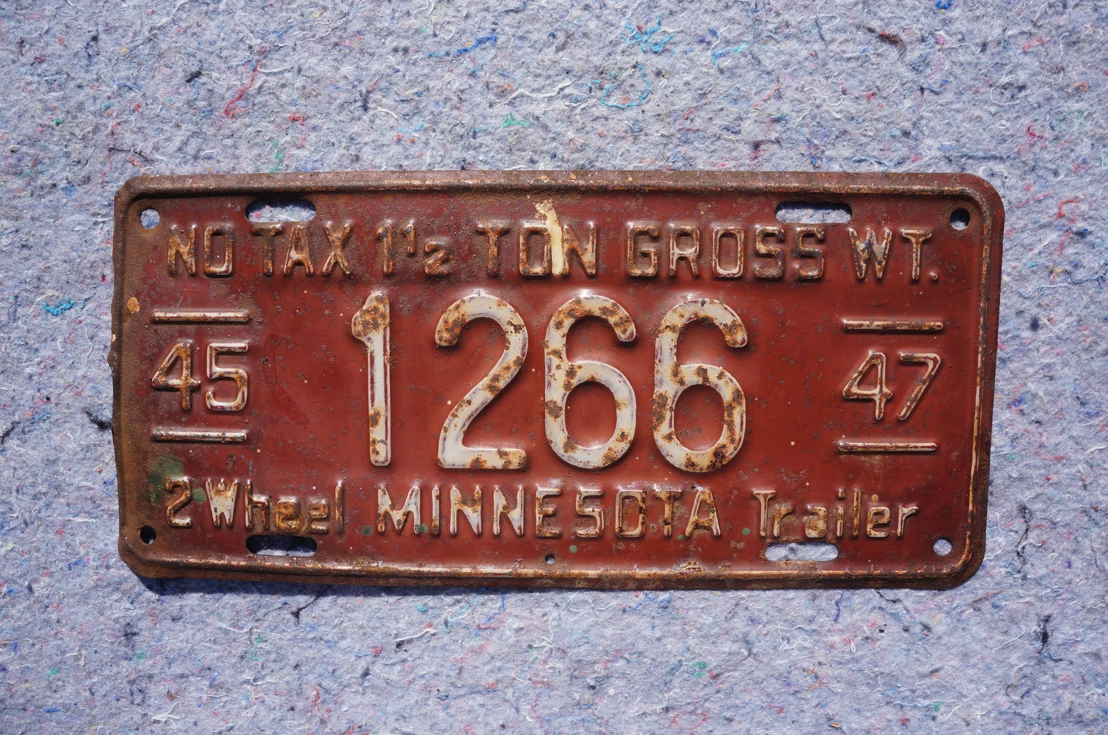 1945 1946 1947 Minnesota License Plate