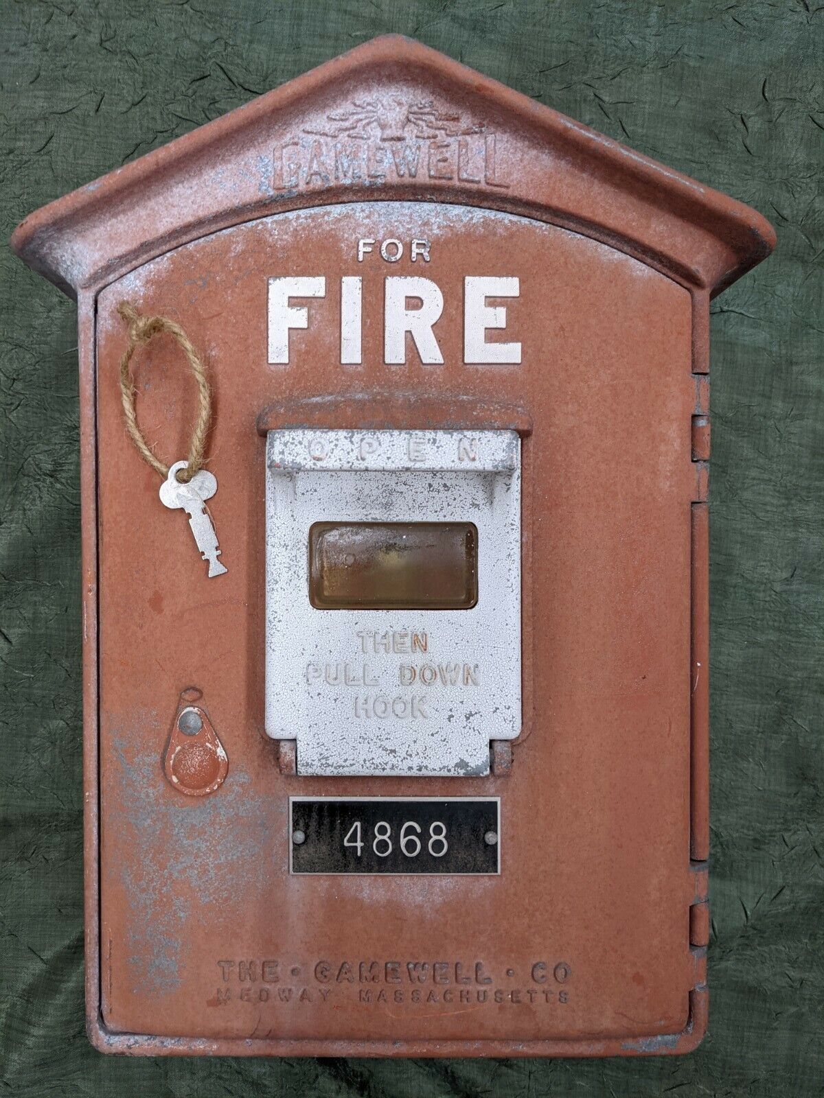 Vintage Gamewell fire call alarm box complete key & internal parts Newton MA 