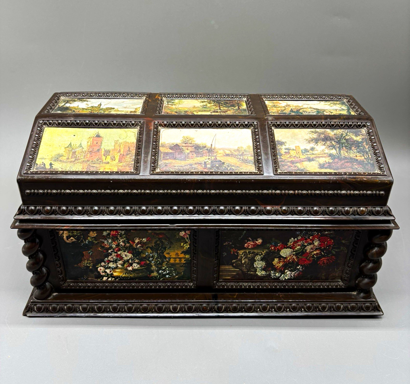 Vintage 1976 Merle Norman Jewelry Music Box My Favorite Things Victorian Floral
