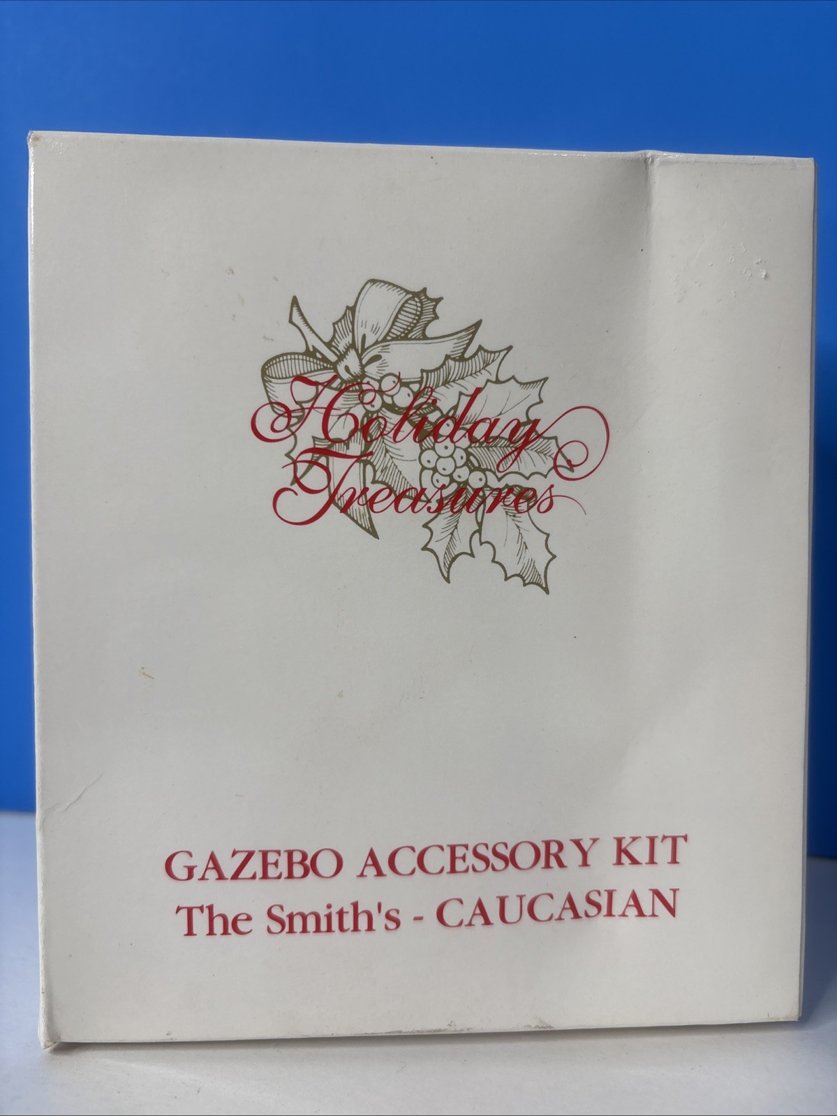 Avon Holiday Treasures Gazebo Accessory Kit The Smith\'s Christmas Figurines NEW