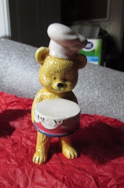 Vintage Teddy Bear With Birthday Cake Bone China Figurine Made in TAIWAN Vintage Teddy Bear With Birthday Cake Bone China Figurine Made in TAIWAN