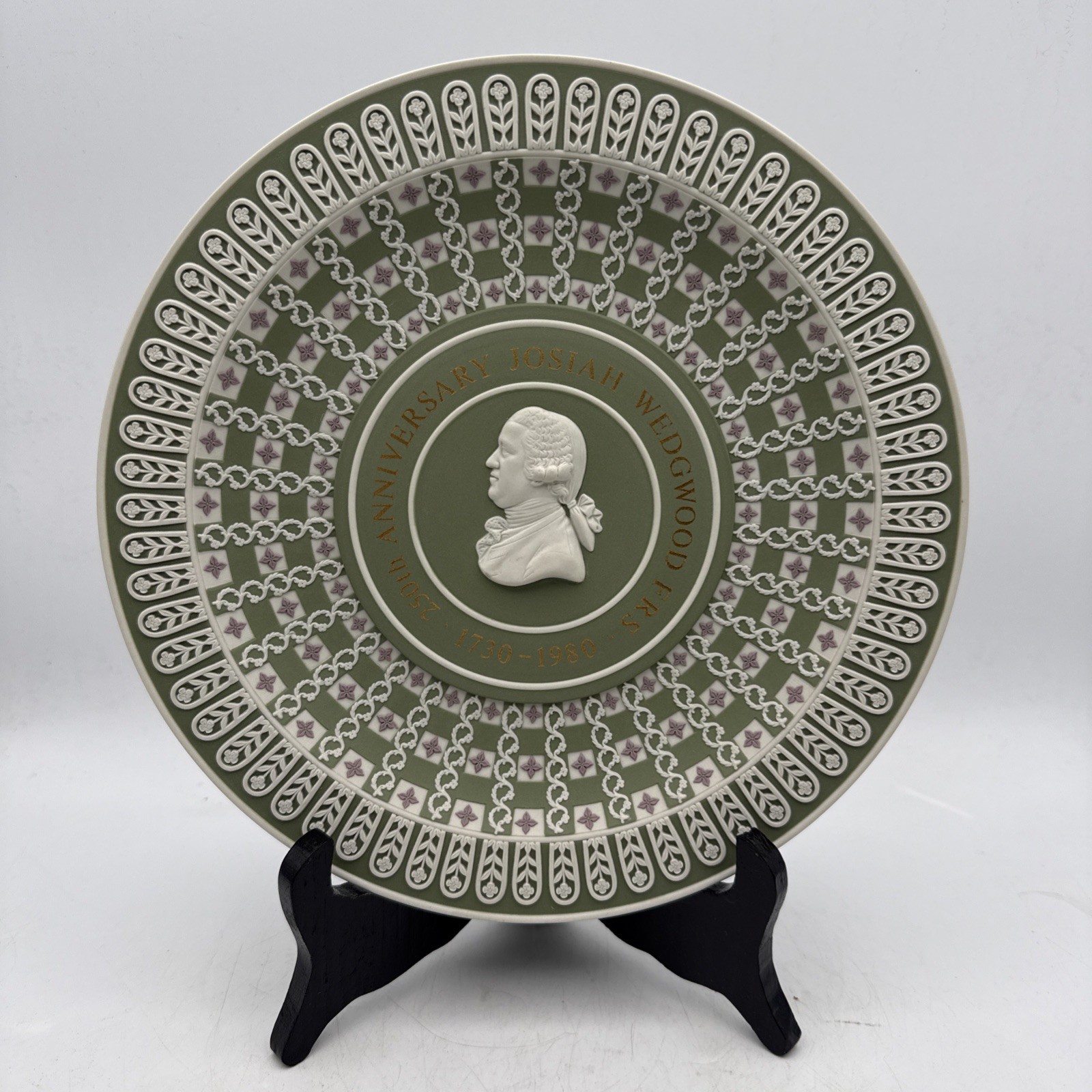 Wedgwood England Jasperware Commemorative Plate of Josiah Wedgwood Ltd Ed 120