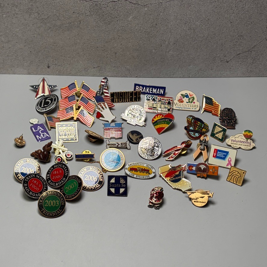 Lot of 48 Vintage RAILROAD & TRAINS Americanna Sante Fe Medi-Flight Pins Lapel