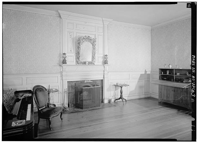 Photo:Hillsborough NC Sans Souci Interior First Floor Central Room 1900s