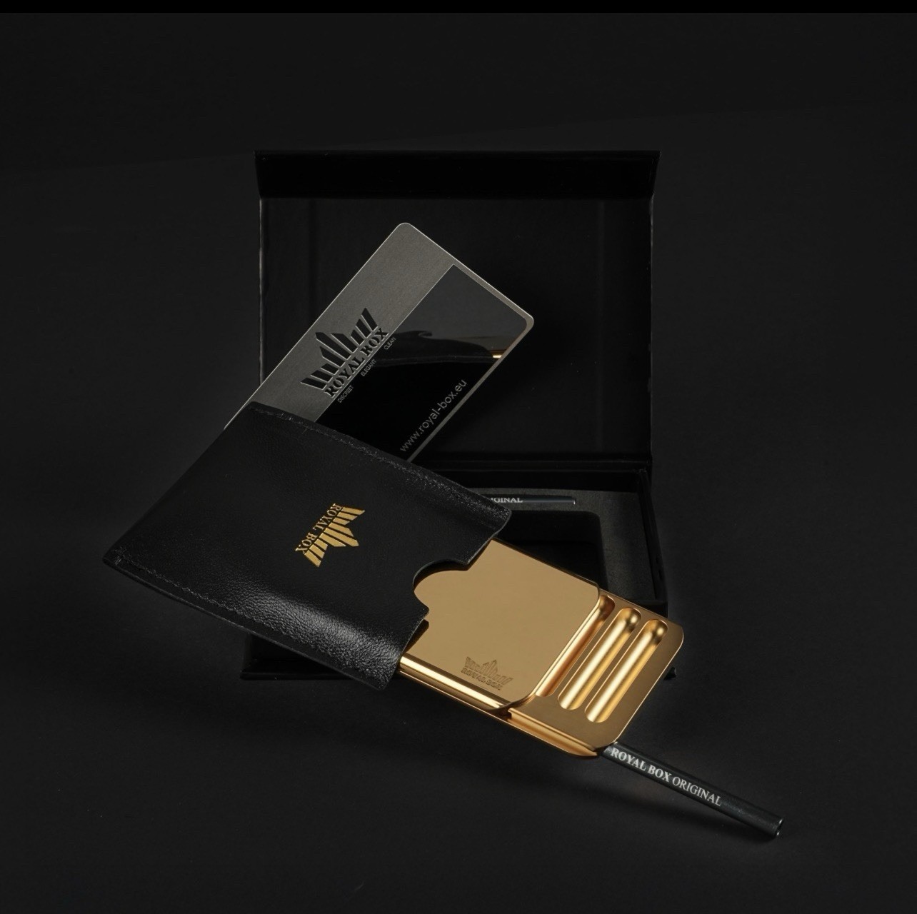Royal Box 24K GOLD Anniversary 2025 Limited Ed Snuff 2 Straws Case & Mirror Card