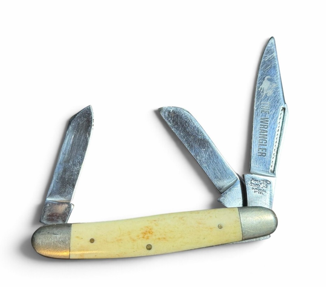 Vintage THE WRANGLER Frost Cutlery 3-Blade Pocket Knife Surgical Steel Japan