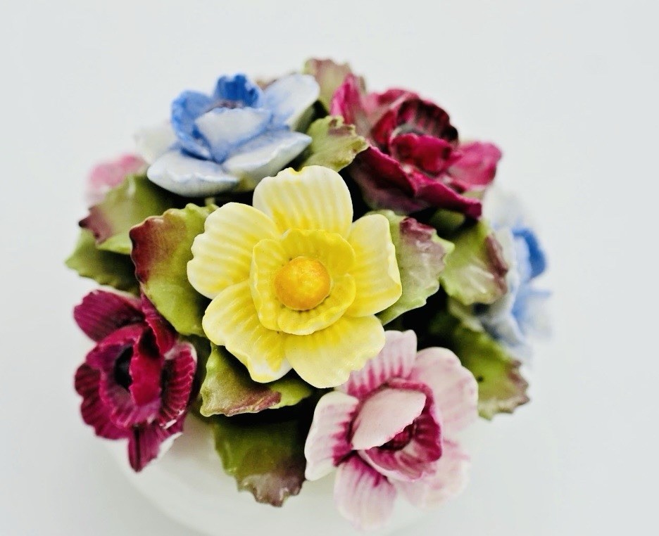 Aynsley Hand Modeled & Painted Fine Bone China Floral Flower Basket 3” x 3.5”