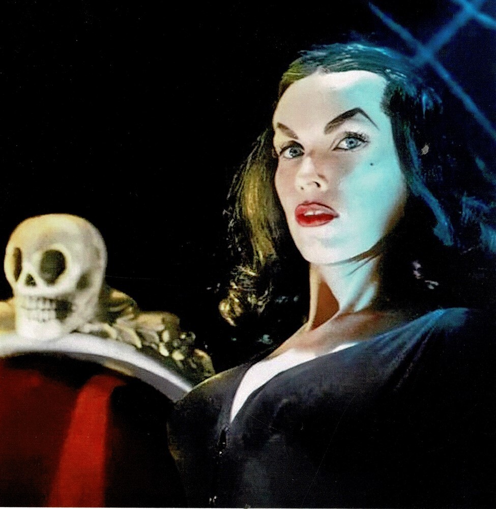 Vampira on set 4x4 reprint Maila Nurmi publicity photo