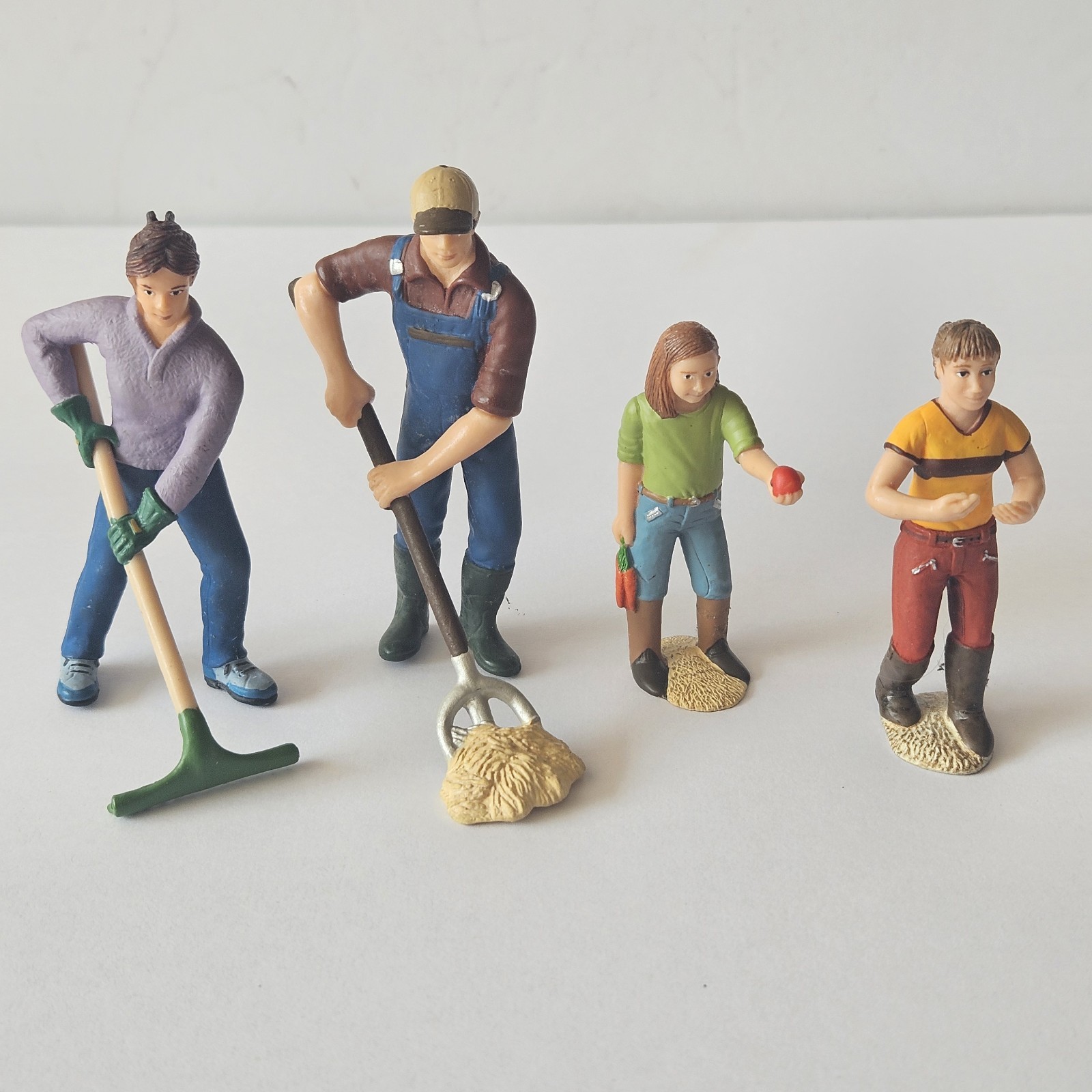 Schleich Farmer and Farmers Wife Rare Retired & 2 Girls Hay Shovel and Rake 