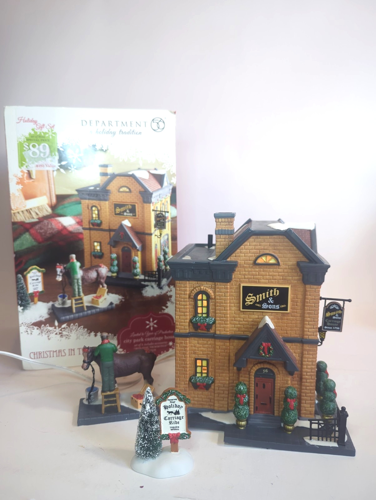 Dept 56 Christmas In The City Series City Park Carriage House Complete F2 Dept 56 Christmas In The City Series City Park Carriage House Complete F2