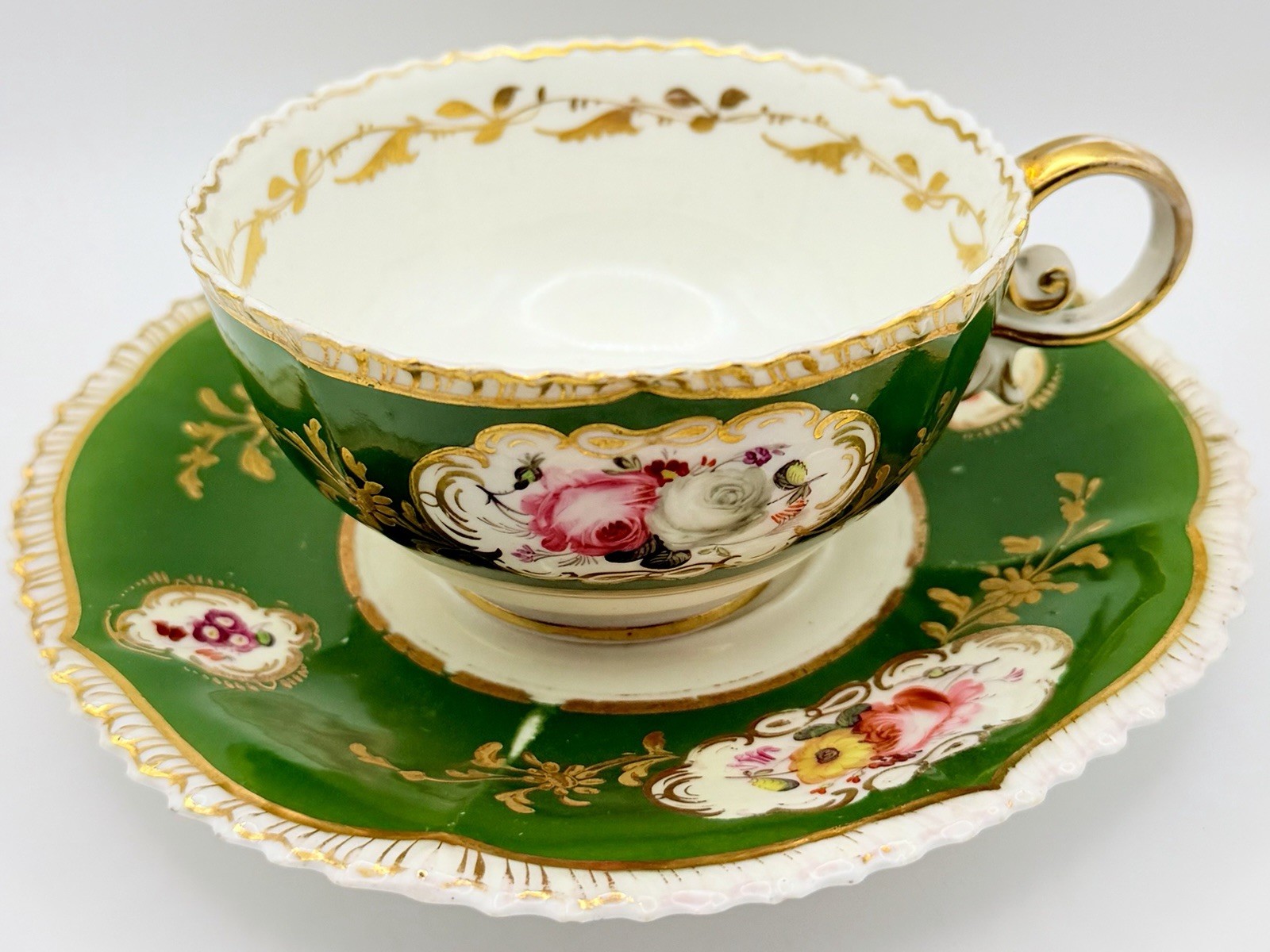 Antique Coalport Hand Painted Applied Gold Pembroke Cup & Saucer c.1827 Teacup Antique Coalport Hand Painted Applied Gold Pembroke Cup & Saucer c.1827 Teacup
