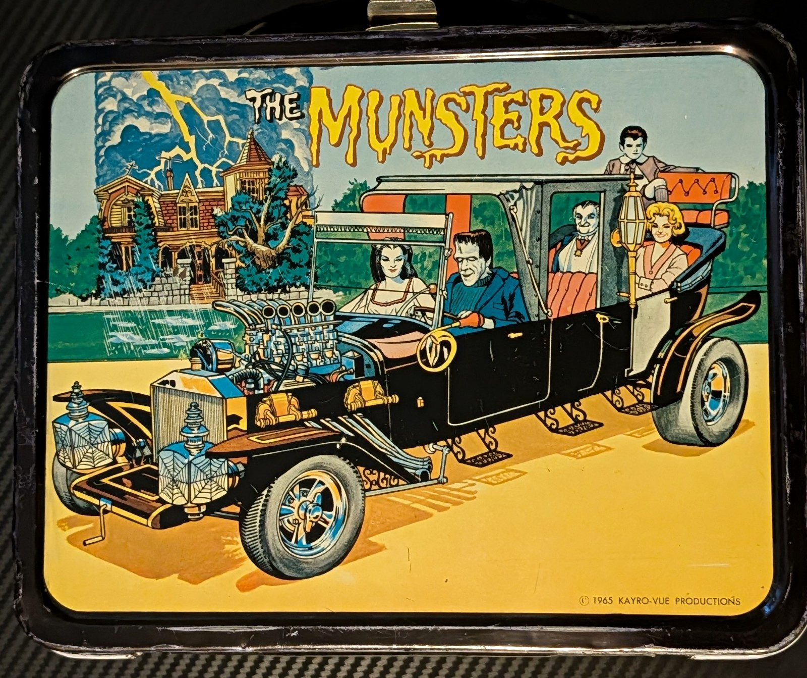 1965 The Munsters Collectible Metal Lunchbox w/ Thermos 1965 The Munsters Collectible Metal Lunchbox w/ Thermos