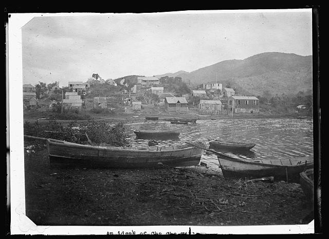 Photo:Harbor Village Boats Waterfront 1910s Unknown Location