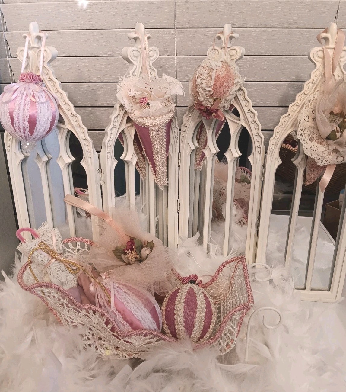 9 Vtg HM Christmas Tree Ornaments Pink Victorian Grandma Core Sleigh Chic Lot