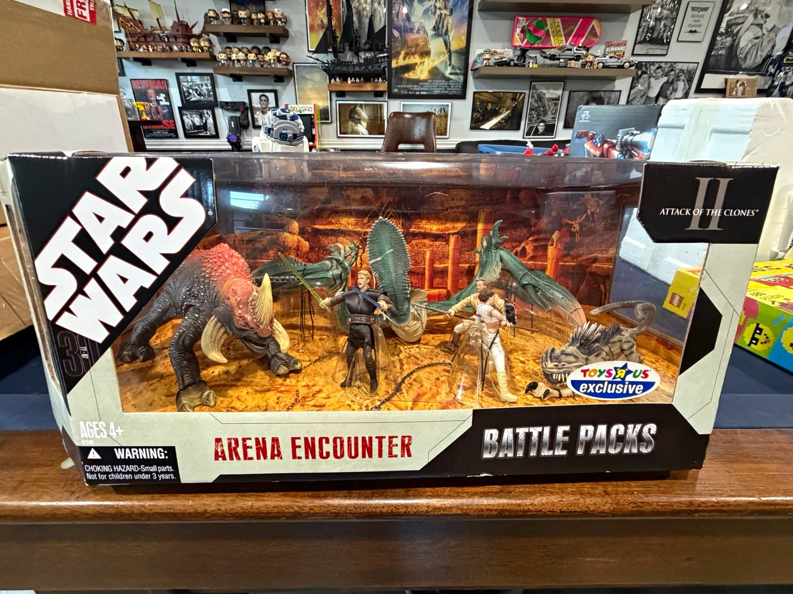 Hasbro Star Wars Battle Packs Arena Encounter Toys R Us Exclusive 2002 AOTC
