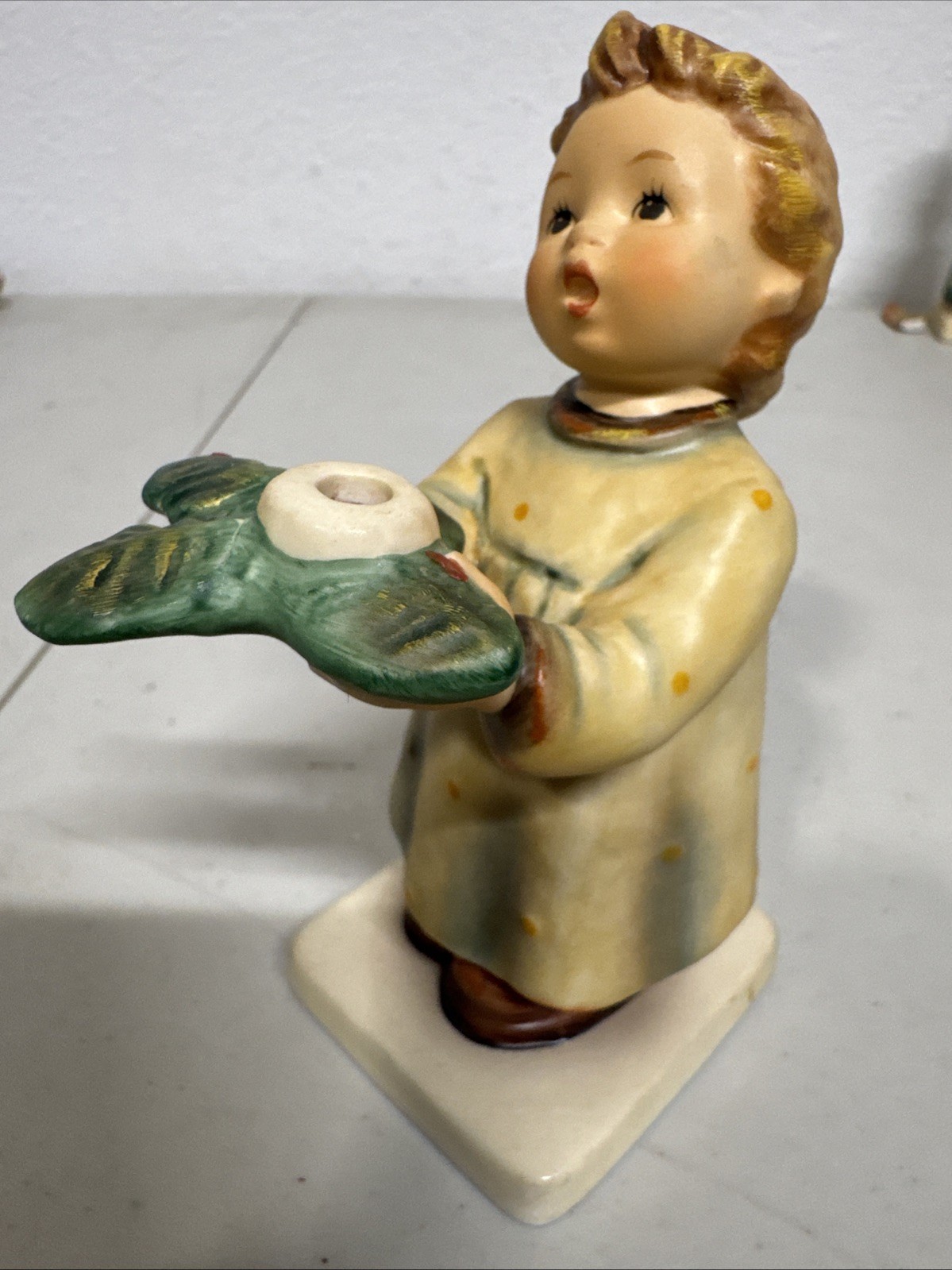 MI Hummel Figurine “A Gentle Glow” #439 Candleholder 5.25” MI Hummel Figurine “A Gentle Glow” #439 Candleholder 5.25”
