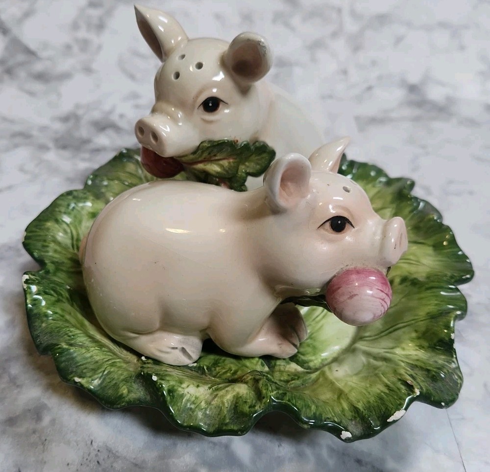 Fitz & Floyd French Market Pig Salt & Pepper Shakers Cabbage Tray Classics READ