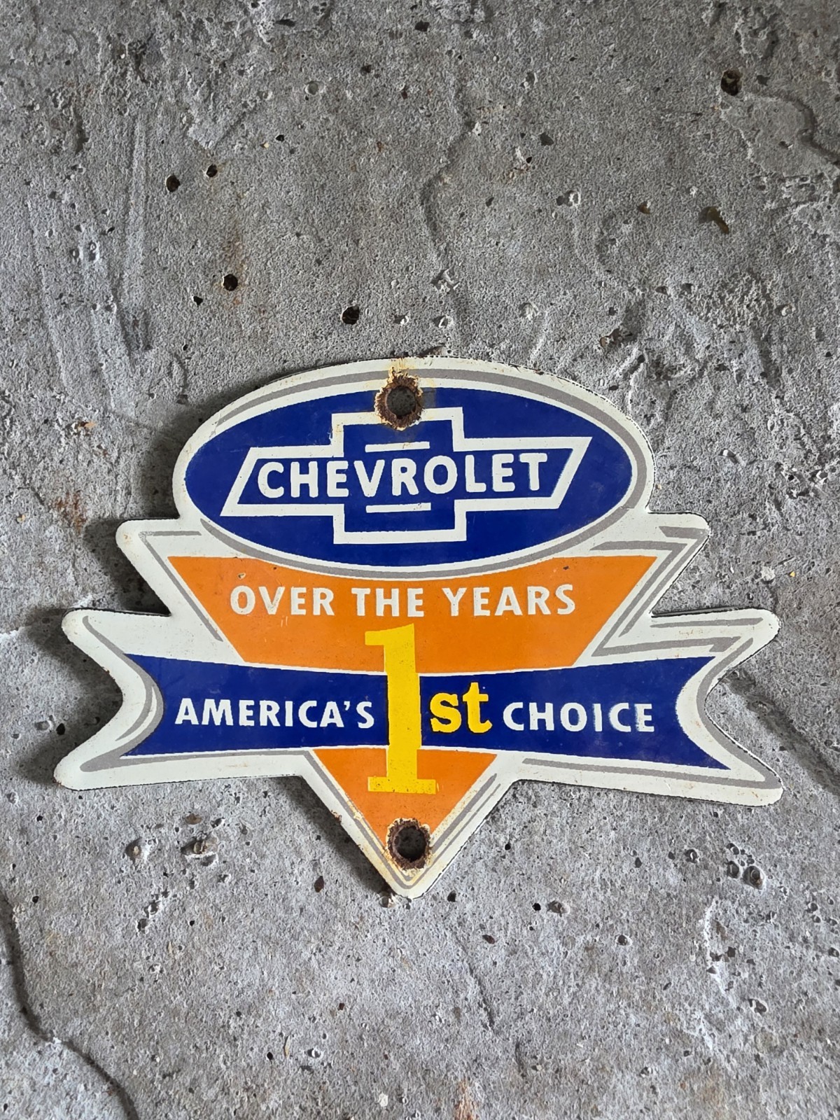 VINTAGE CHEVROLET AMERICA\'S 1ST CHOICE PORCELAIN SIGN 6\
