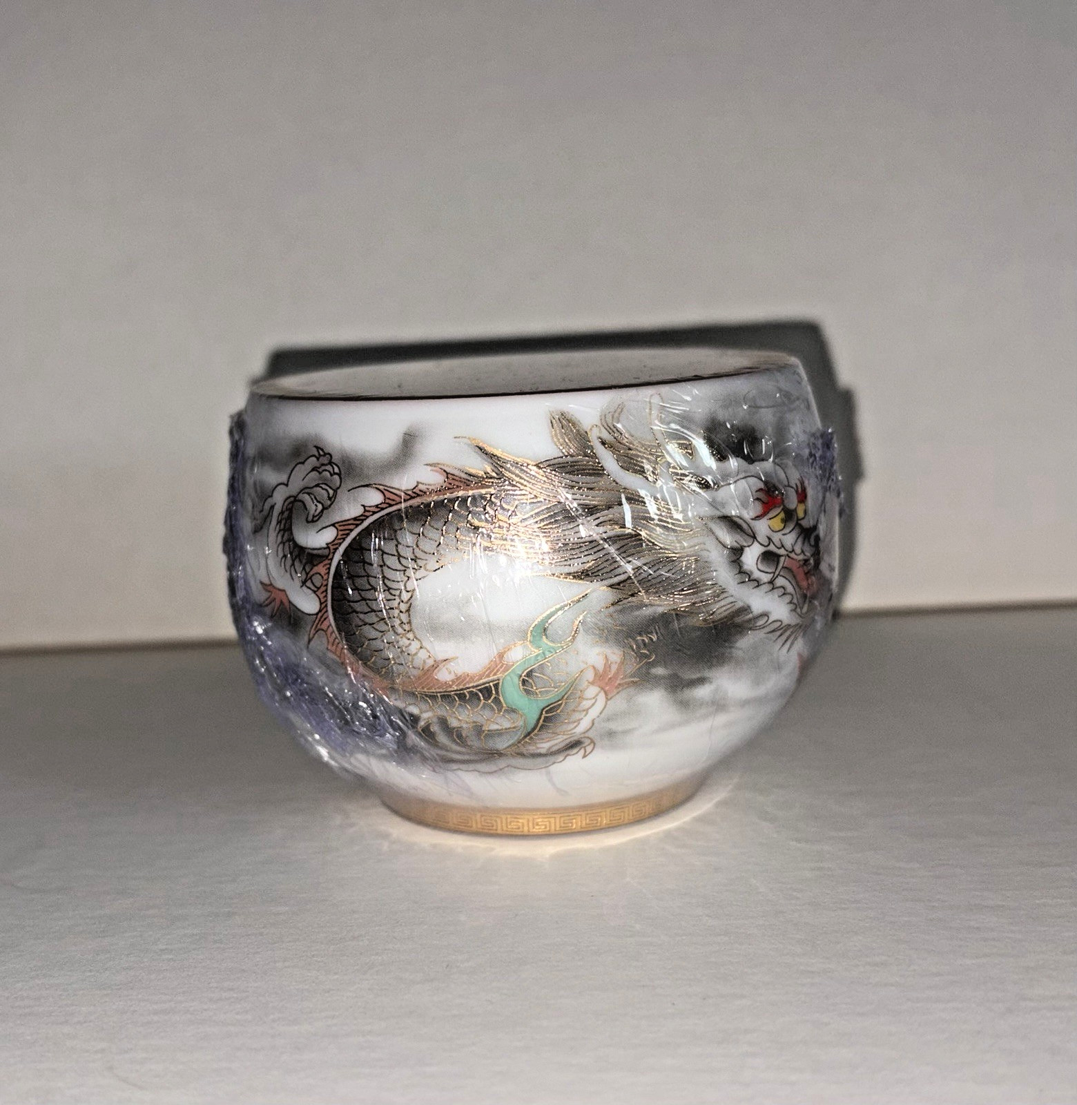 NEW Tenmokus Handcrafted Teacup Dragon Gold Juan Zhan Art Glaze Pottery Gift Box