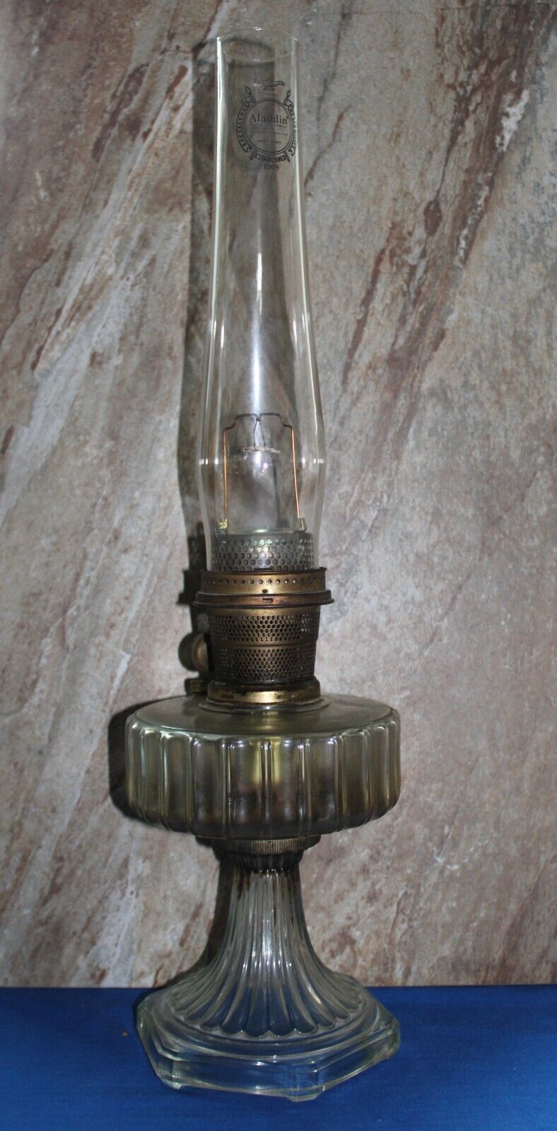 Vintage Genuine Aladdin Lamp 24