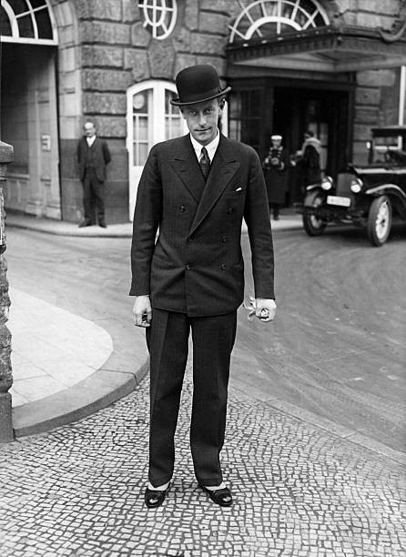 Klaus von Bismarck social politician politician standing on the st- Old Photo