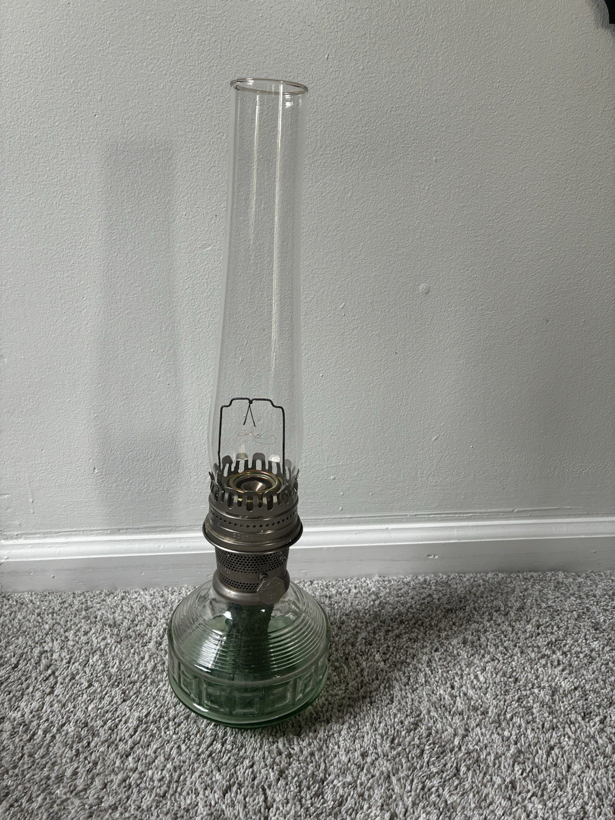 Vintage Aladdin #23 Tall Deco Squares Glass Oil Lamp Nashville Round Table Fuel