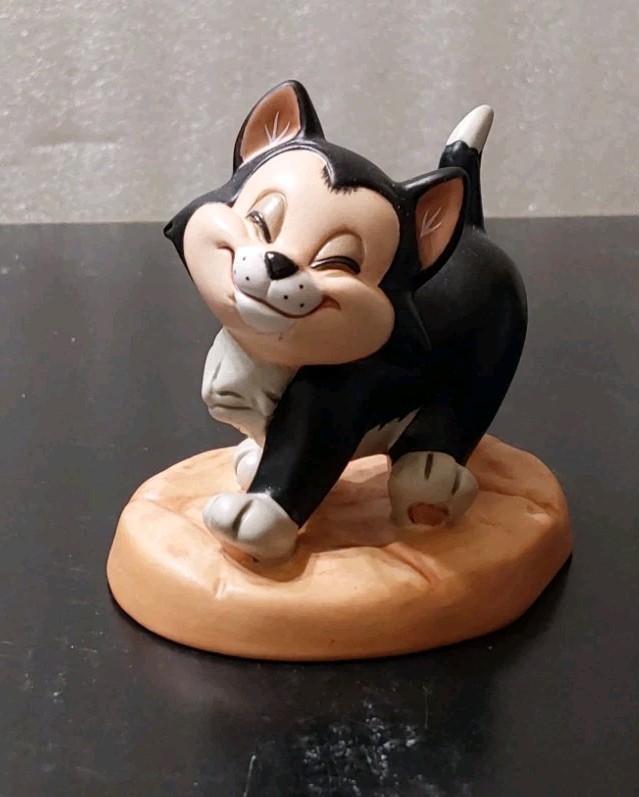 Disney WDCC Pinocchio Say Hello To Figaro Cat COA Original Box Packaging