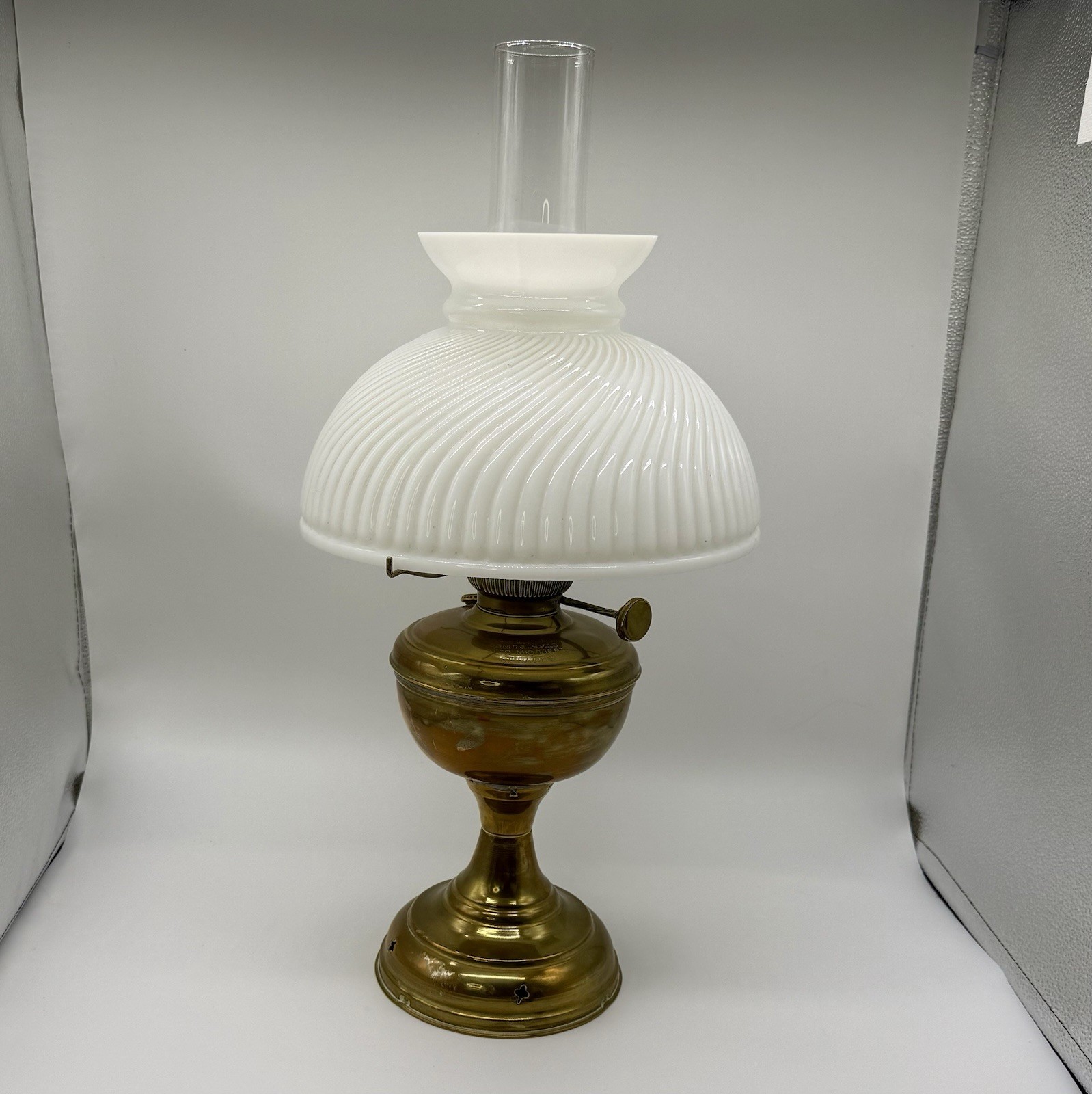 Antique Otto Müller Berlin German Brass Kerosene Lamp Star Cap Complete