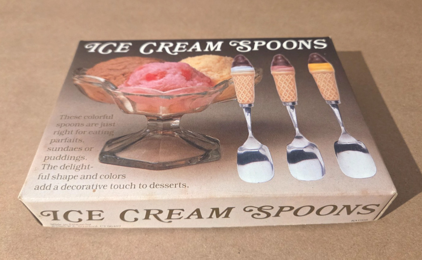 Vintage 1985 Ice Cream Cone Handle Sundae Spoons Set of 3 Ceramic Kitsch in Box