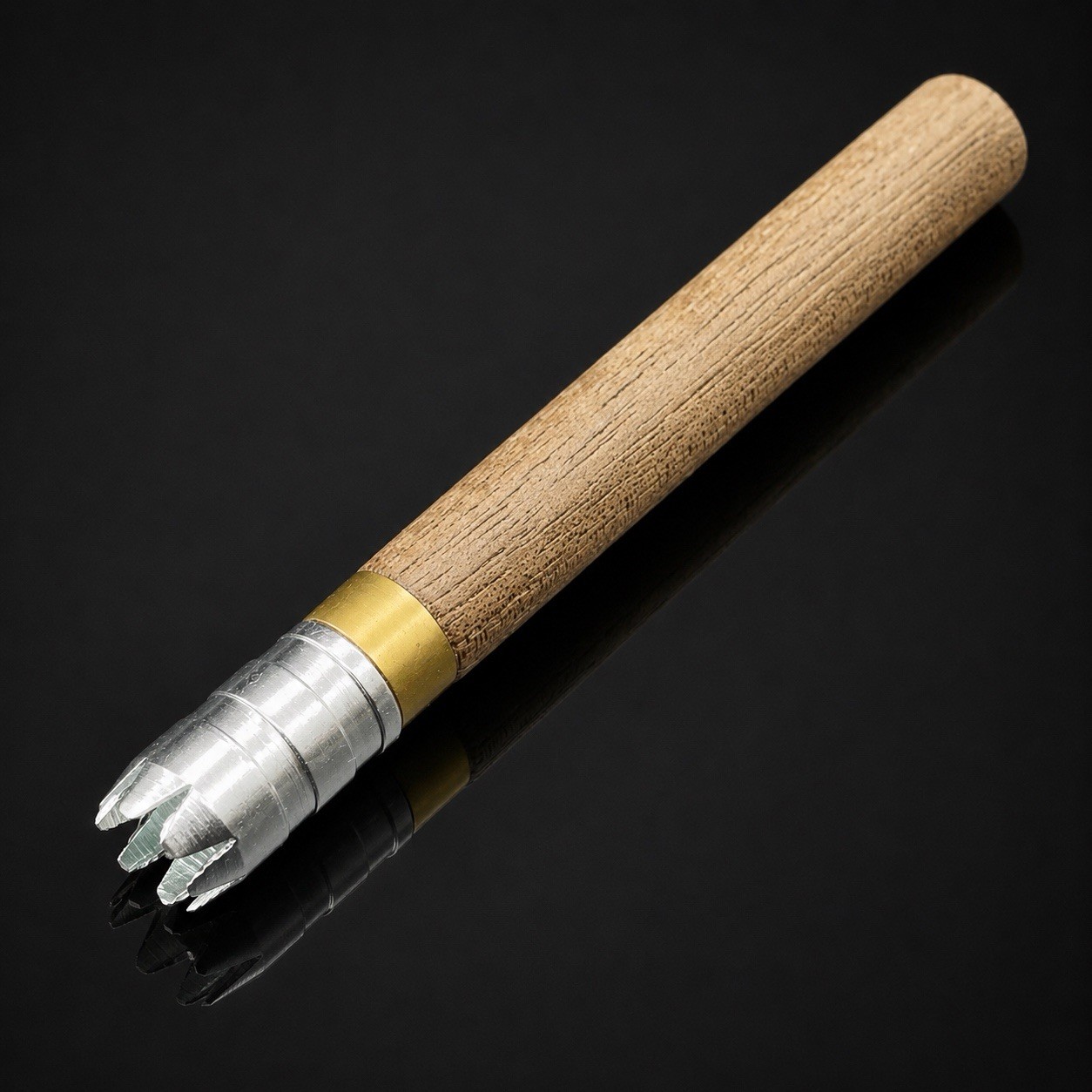 4” Wooden One Hitter Bat with Metal Crown Tip Pocket Wood Pipe Natural Finish