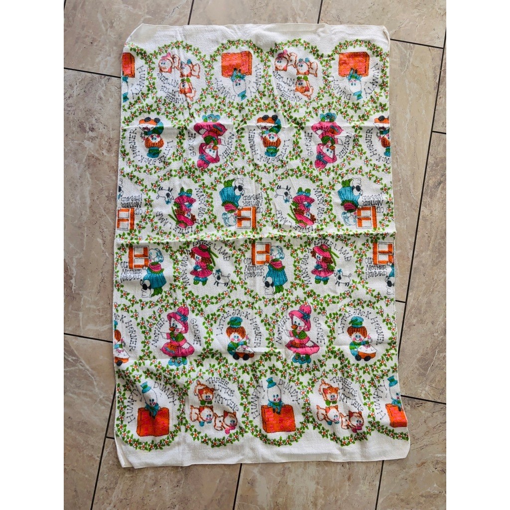 Vintage Nursery Rhyme Characters Terry Cloth Towel Mother Goose Humpty Dumpty Vintage Nursery Rhyme Characters Terry Cloth Towel Mother Goose Humpty Dumpty