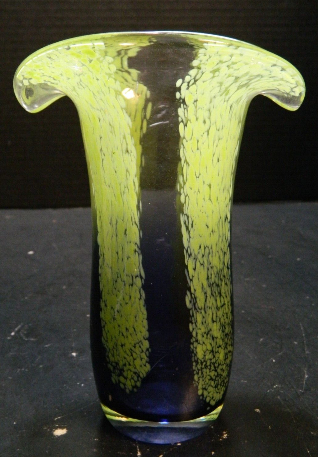 Hand Blown Green Spatter Striped Blue Art Glass Vase 7.75\