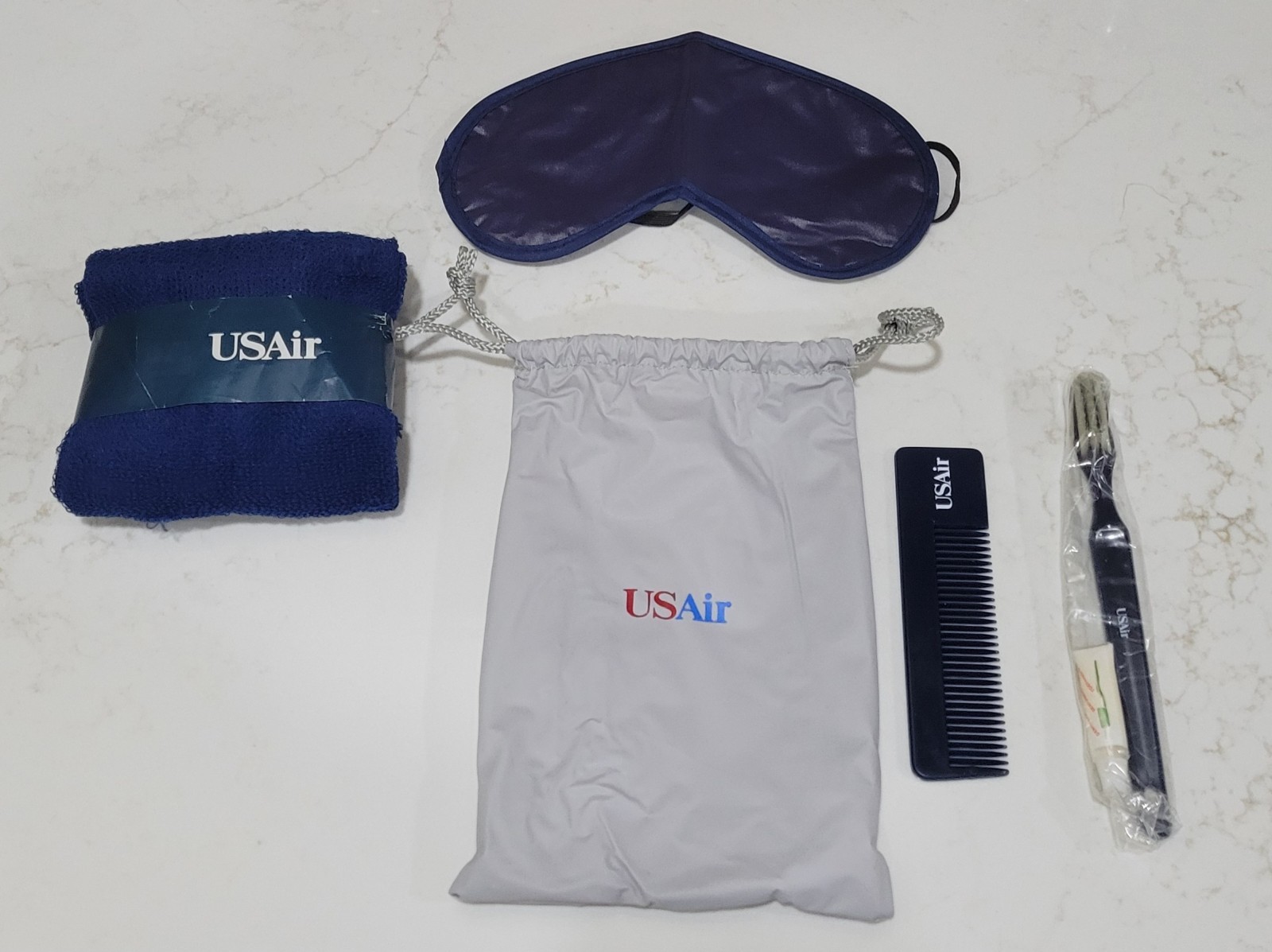 USAir US Airways Complimentary Travel Bag First Class /w Items NEW