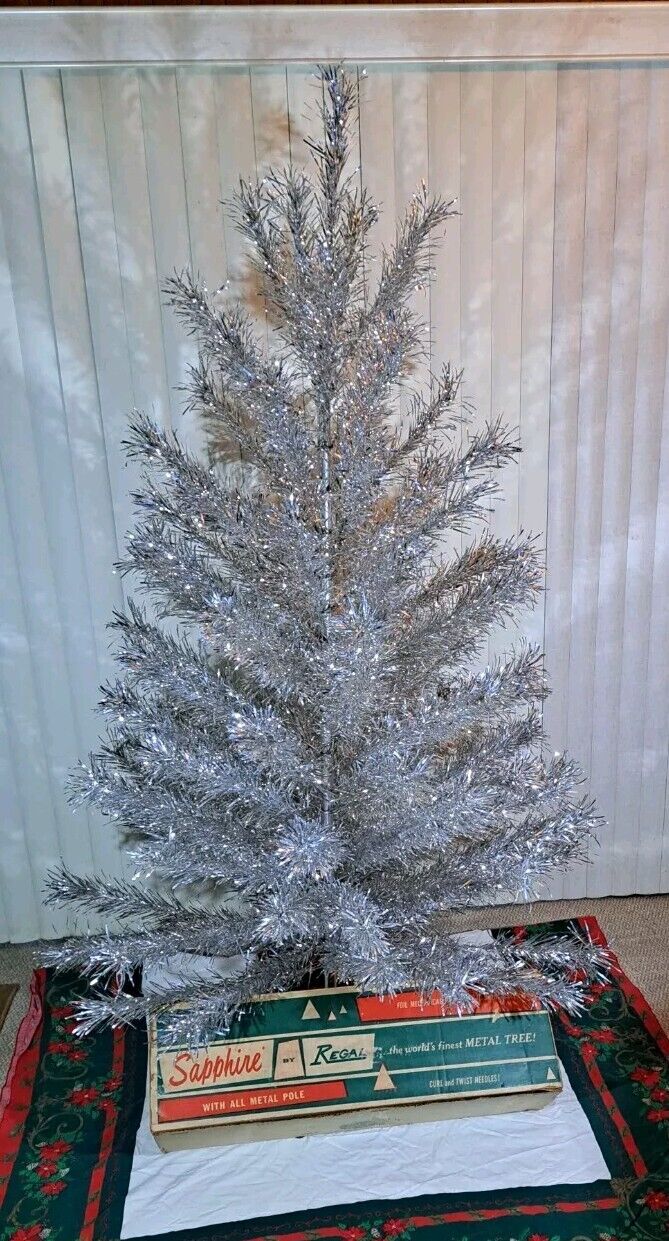 Vintage Regal Sapphire Aluminum Christmas Tree 7 Ft w Stand Box R-1017 MCM Decor