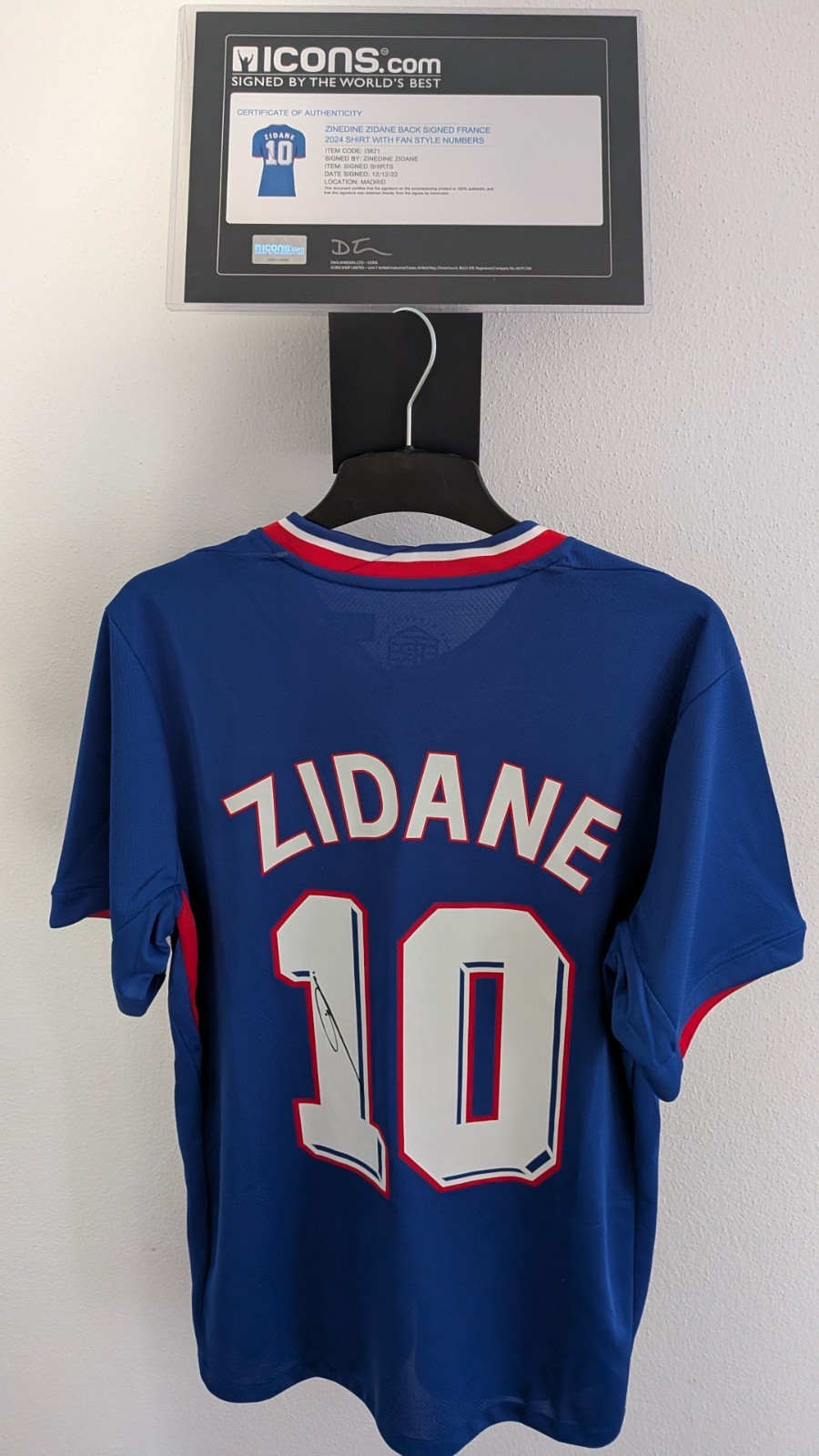 Zinedine Zidane Signed Jersey ICONS COA 10 France Zinedine Zidane Signed Jersey ICONS COA 10 France